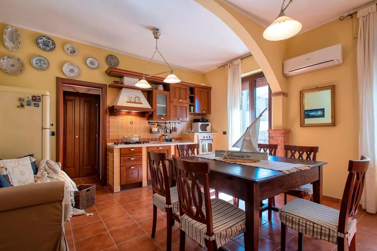 Sardinia Re - Foscolo 8 Apartamento Alghero 0*,  Itália