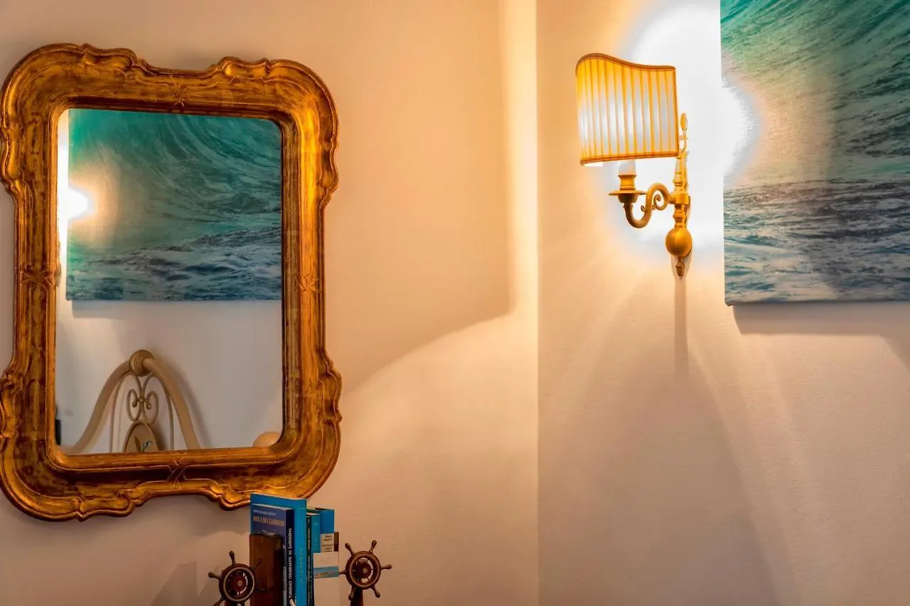 Sardinia Re - Foscolo 8 Apartamento Alghero 0*,  Itália