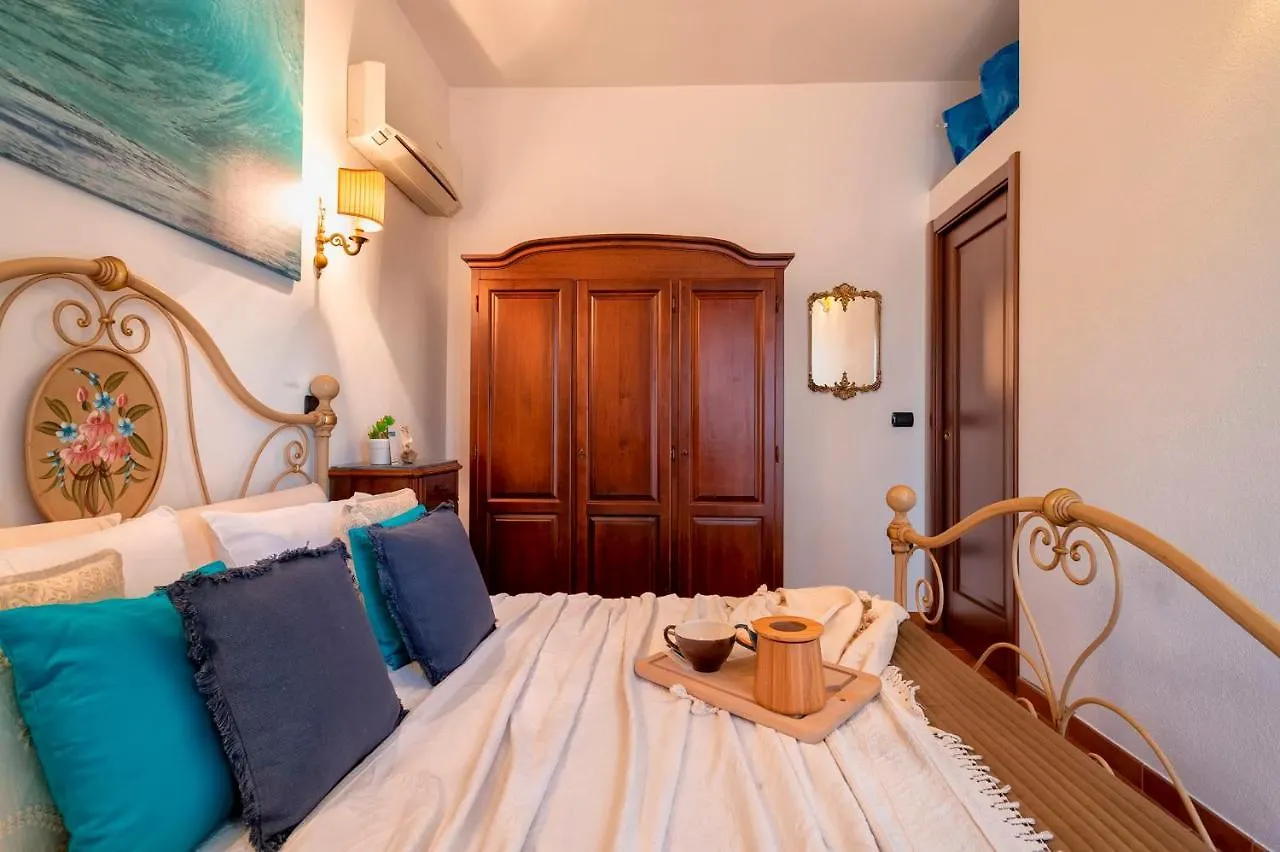 Sardinia Re - Foscolo 8 Apartamento Alghero